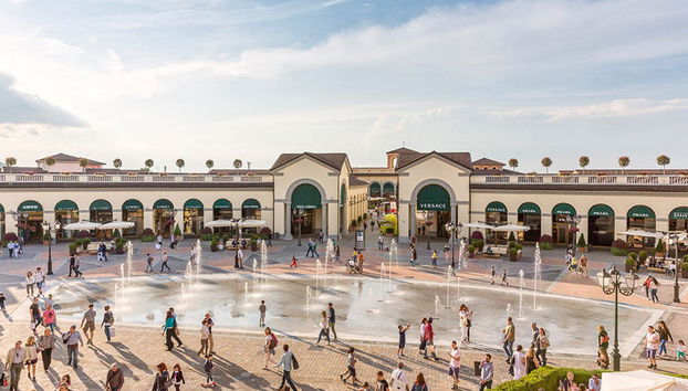 Tour de compras por los outlets de Serravalle - Foto 3