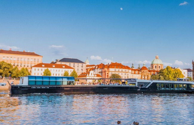 Cruise with Lunch and Live Music - Foto 1