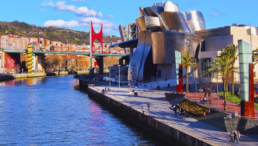 Tour privato del Guggenheim di Bilbao - Foto 3