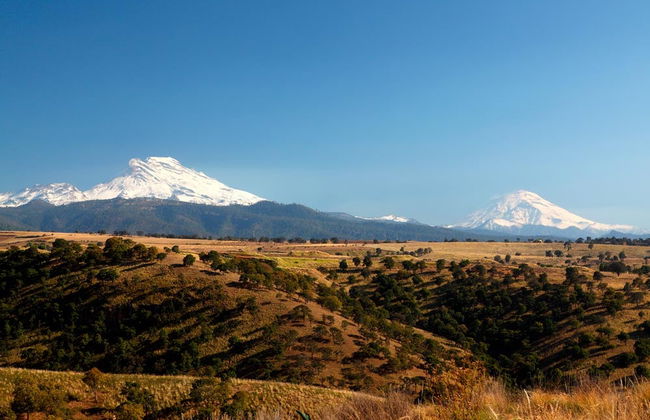 Excursión a los volcanes Popocatépetl e Iztaccíhuatl en grupo reducido - Foto 1