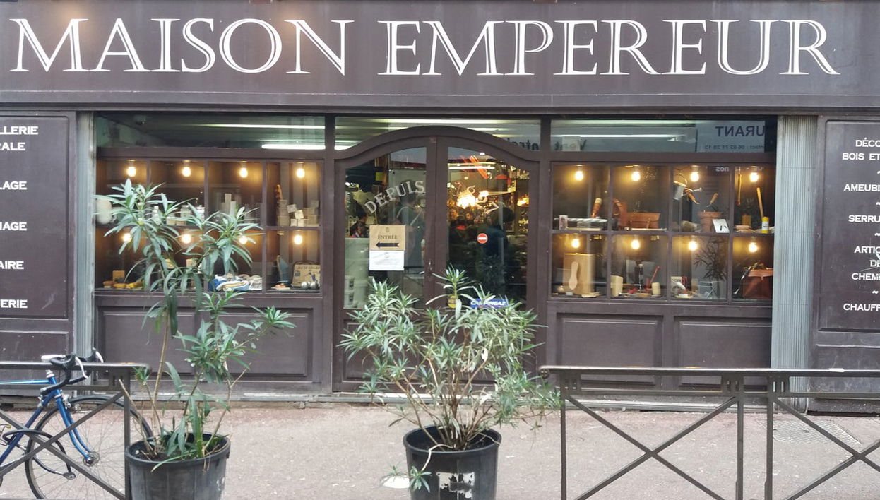 Noailles Guided Tour - Photo 1