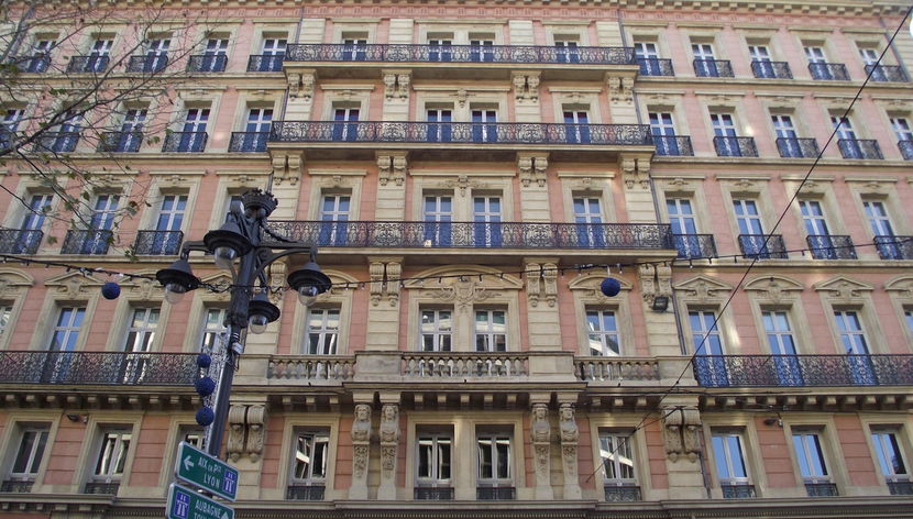 Tour por el barrio de Noailles - Foto 2