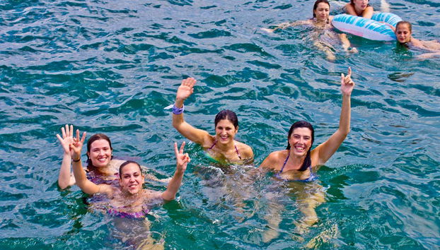 Boat Party in Valencia with Lunch - Foto 4