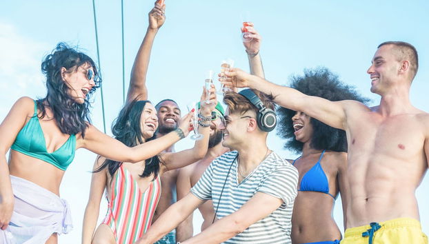 Boat Party in Valencia with Lunch - Foto 5