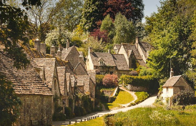 Stonehenge y Cotswolds - Excursión de un día para grupos pequeños - Foto 3