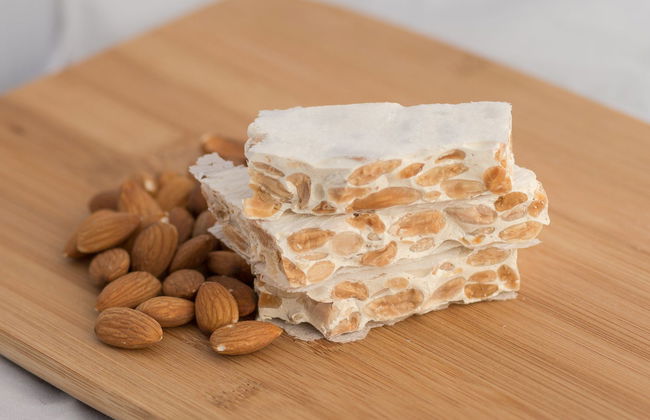 Degustación de chocolate y turrón en Alicante - Foto 1