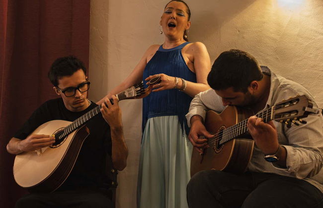 Cena e spettacolo di fado a Canto do Poeta - Foto 5
