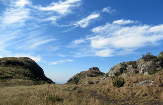 Faxina Caynon or Araçatuba Peak Hike - Photo 3