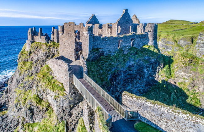 Giant's Causeway and Titanic Tour - Foto 1