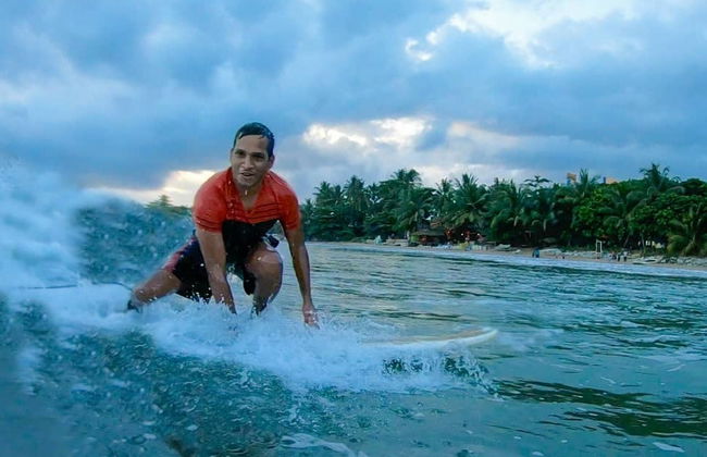 Curso de surf en Hikkaduwa - Foto 4