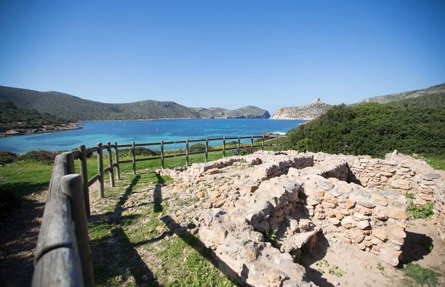 Excursión a Cabrera y la Cueva Azul en barco - Foto 3