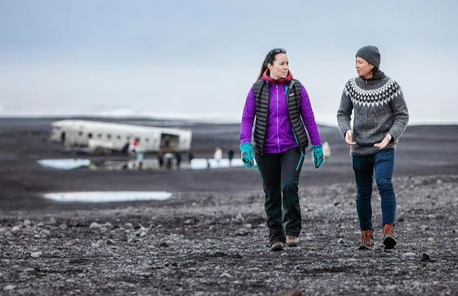 Shuttle Bus to the DC3 Plane Wreck - Photo 5