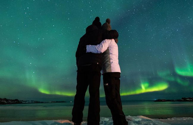 Caccia all'Aurora Boreale con un fotografo - Tour di mezza giornata per piccoli gruppi - Foto 4
