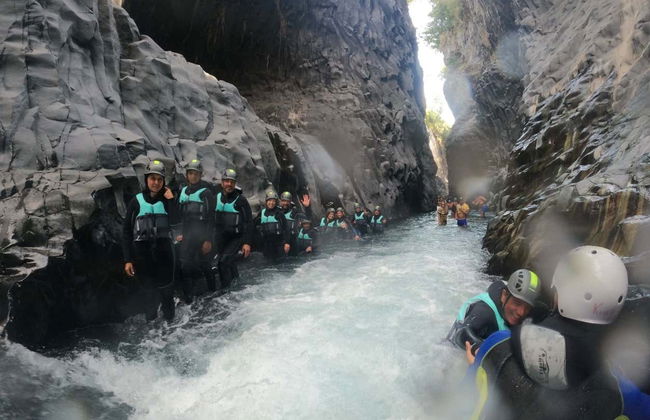 Body rafting en las Gargantas de Alcántara - Foto 5