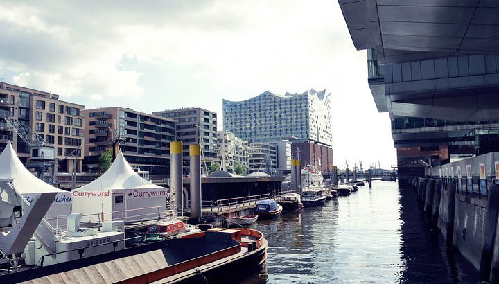 Speicherstadt und HafenCity Tour durch Hamburg mit deutschsprachigem Reiseleiter - Foto 1