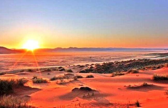 Sunrise in Dubai Desert - Foto 2