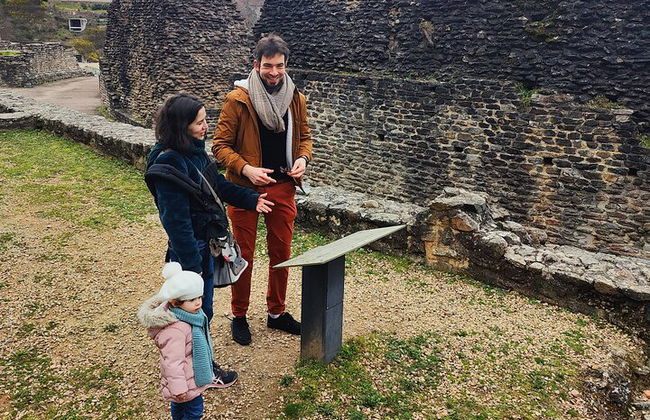 Acceso a una visita autoguiada del sitio arqueológico de Lyon - Foto 2