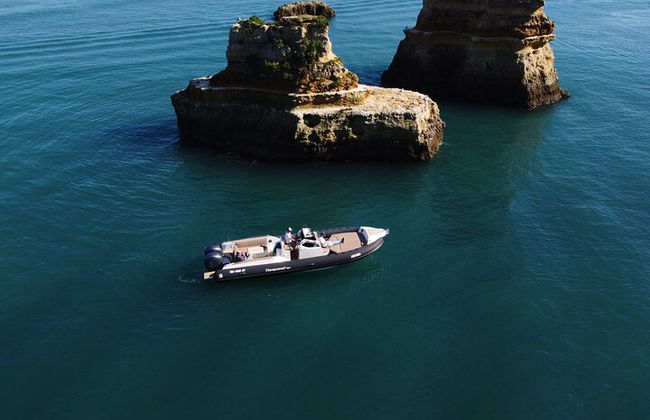 Explora Cueva de Benagil, Ponta da Piedade y Delfines en el Algarve - Foto 1