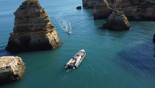 Explora Cueva de Benagil, Ponta da Piedade y Delfines en el Algarve - Foto 4