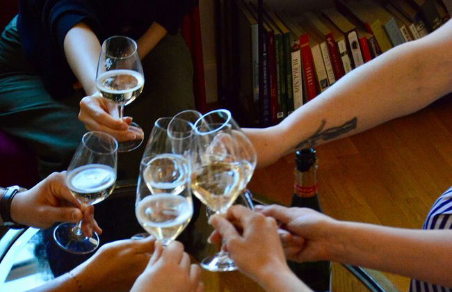 Goûter Vin à Lyon: Bourgogne, Beaujolais, Rhône, et plus encore - Photo 4