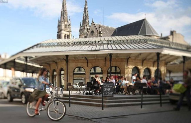 Bordeaux Private Sweet & Savory Food Tasting Tour - Photo 10