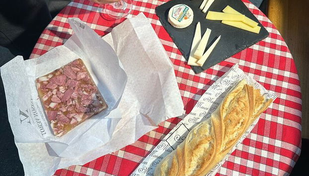 Bordeaux Private Sweet & Savory Food Tasting Tour - Photo 5