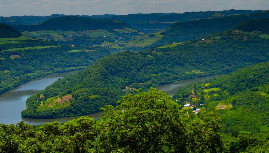 Escursione alla Vale do Rio das Antas e alle cantine della Serra Gaúcha