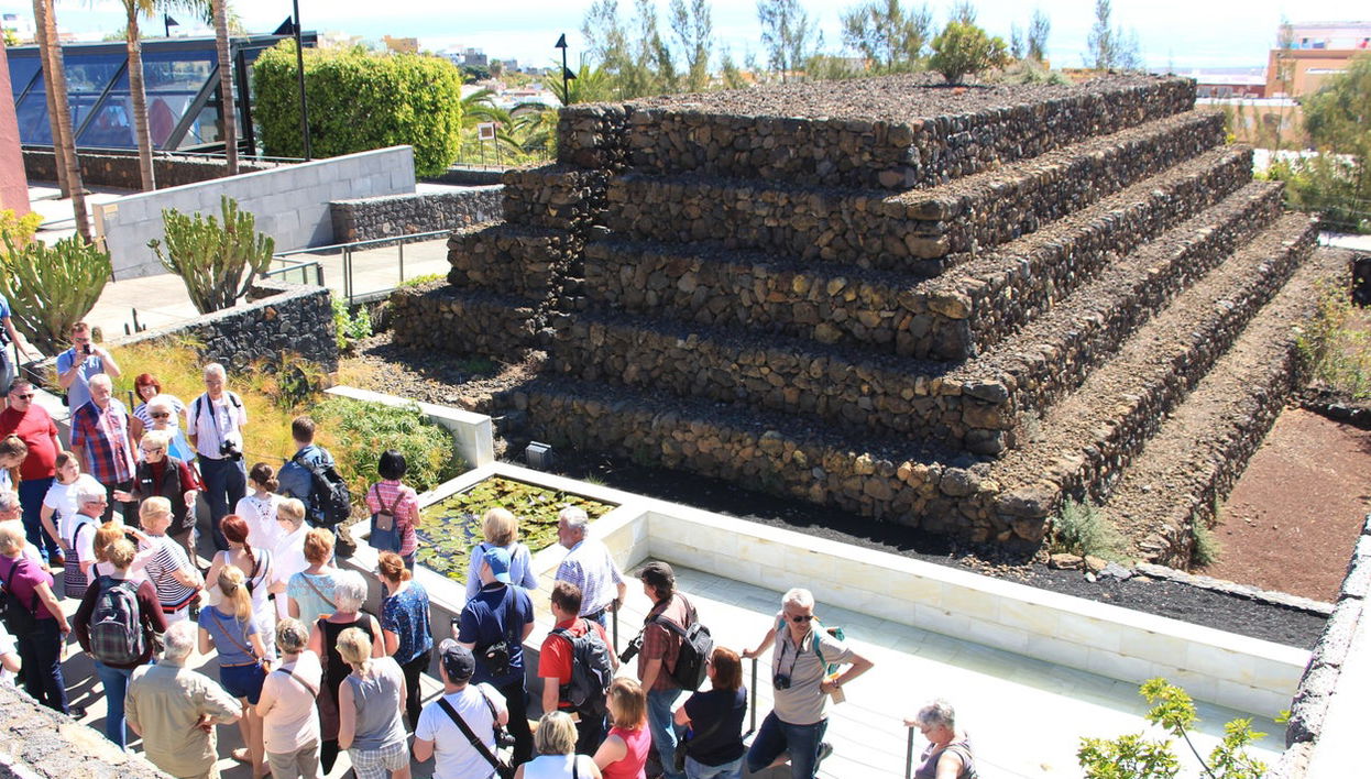 Entrada a las Pirámides de Güímar - Foto 1