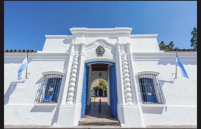 Tour panorámico por San Miguel de Tucumán - Foto 1