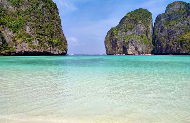 Phi Phi Islands Traditional Boat Tour - Photo 8