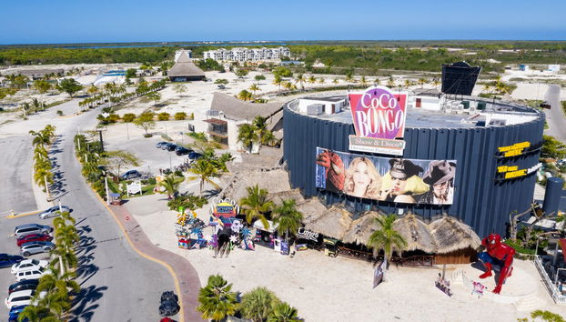 Coco Bongo Punta Cana Nightclub Party - Foto 2