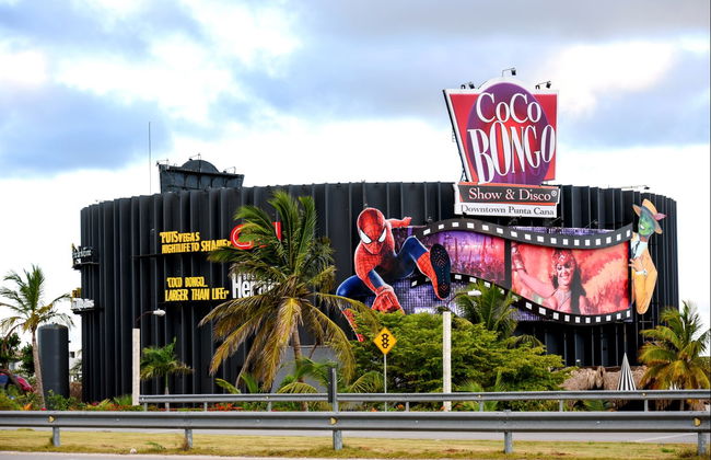 Coco Bongo Punta Cana Nightclub Party - Photo 1