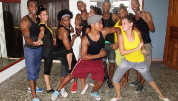 Clase de baile en Trinidad - Foto 5
