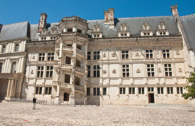 Entrada al castillo de Blois sin colas - Foto 1