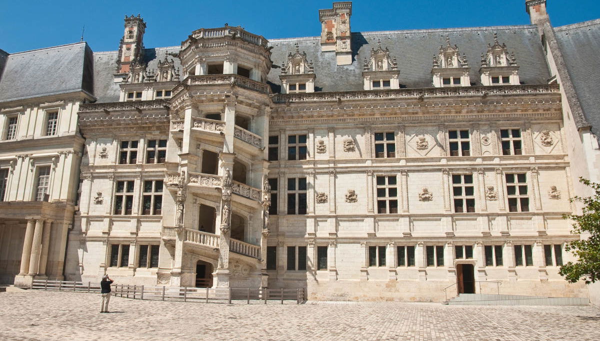 Entrada al castillo de Blois sin colas - Foto 1