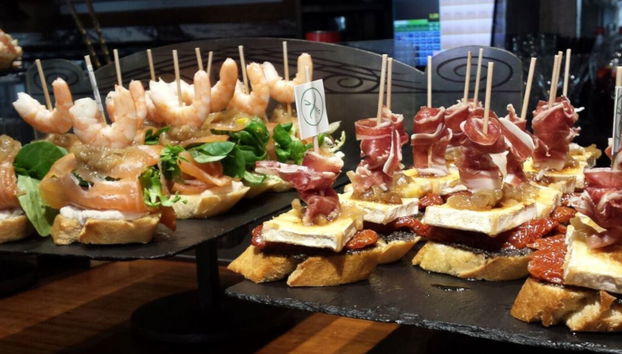 Tour por Vitoria con degustación de pinchos - Photo 2