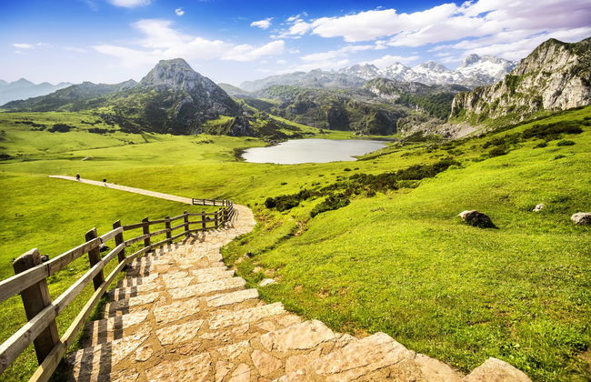 Covadonga Small Group Day Trip - Photo 3
