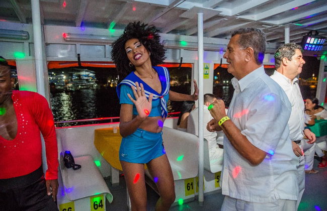 Fiesta caribeña en barco por Cartagena - Foto 7