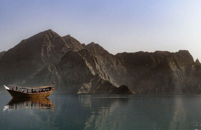 Crucero por Khor Sham en dhow - Foto 1