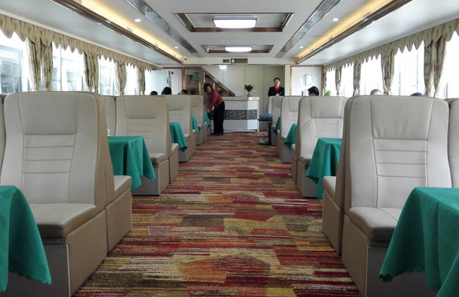 Guilin to Yangshuo: Li River Cruise - Photo 2