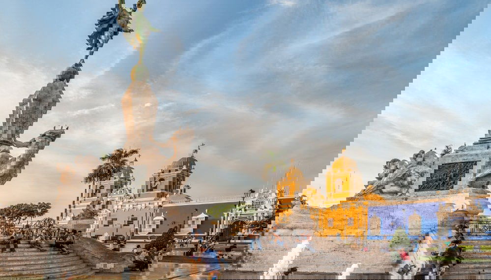 Visita guiada por Trujillo y el Museo de Arqueología de la UNT - Foto 1