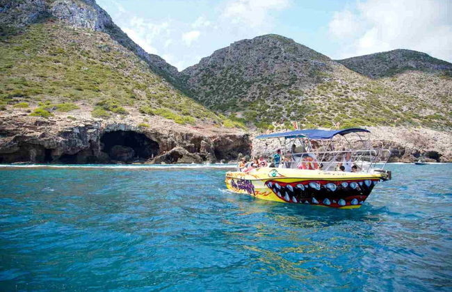 Paseo en barco por el Cabo San Antonio - Foto 7
