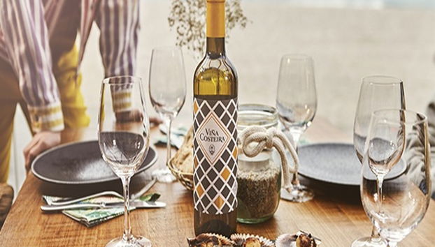 Visita a la bodega Viña Costeira - Photo 2