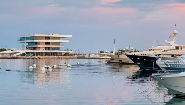 Balade en catamaran à Valence avec déjeuner - Photo 3