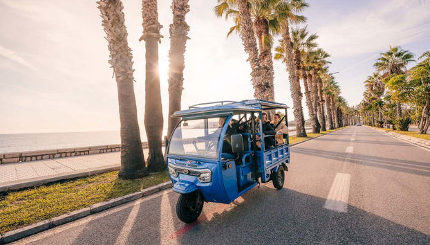 Tour privado en tuk tuk por Málaga - Foto 5