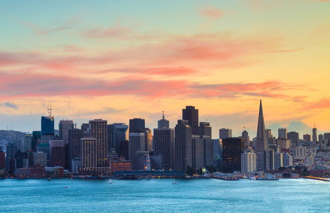 Passeio de catamarã ao entardecer - Foto 3