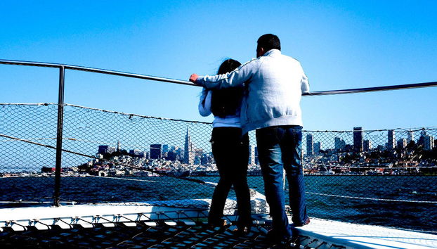 Balade en catamaran au coucher de soleil - Photo 2