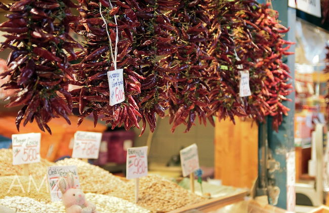 Tour gastronómico por el Mercado Central de Budapest - Foto 2