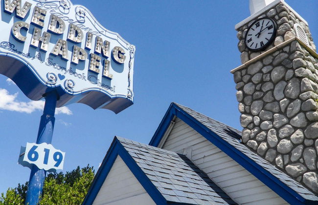 Boda en la capilla Graceland - Foto 6