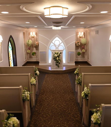 Photo – Las Vegas Wedding at Graceland Chapel